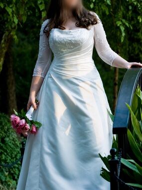 VINTAGE Maggie Sottero Couture “Imperial” Wedding Gown